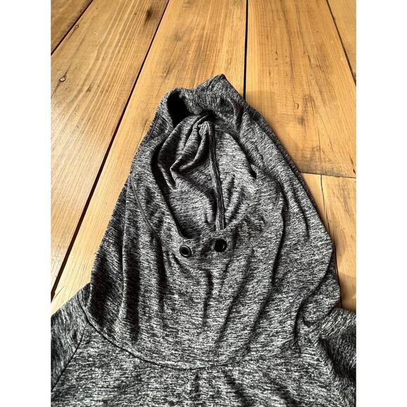 Athleta women's Heathered Grey Hooded Pullover Top. Size XXS. Athleisure. Soft! - Picture 3 of 5